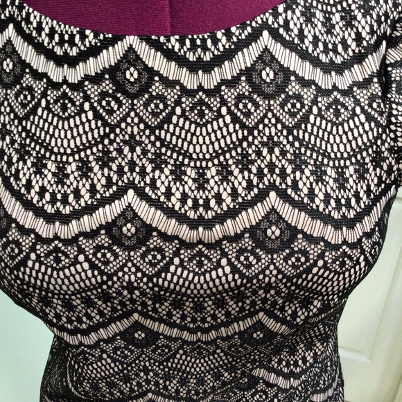 Like New Eliza J Black and Tan Lace Dress - Picture 4 of 9